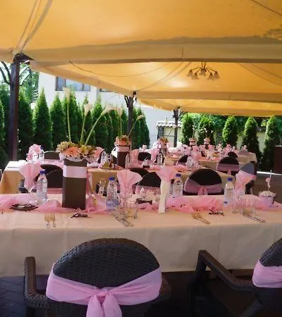 מלון Gloria Palace Diplomat 3*